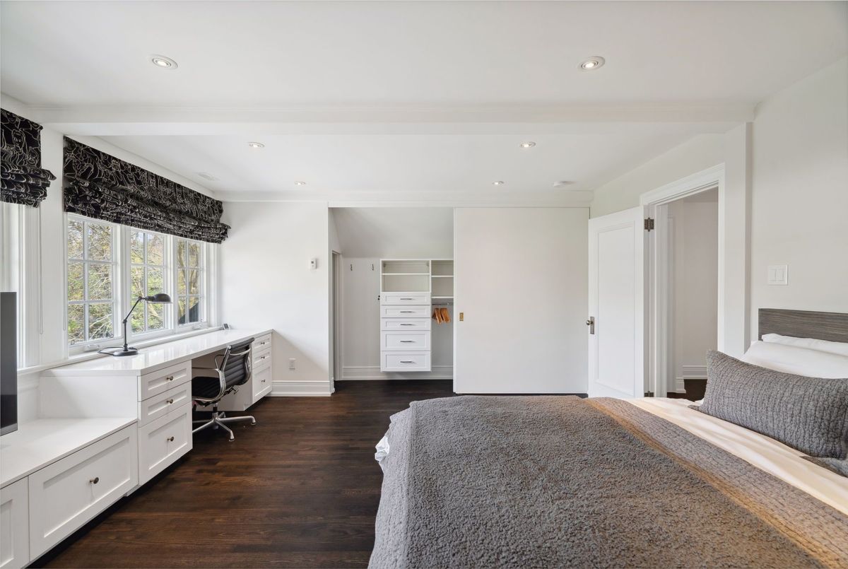 15 Park Lane Circle 15 Park Lane Circle Toronto C12