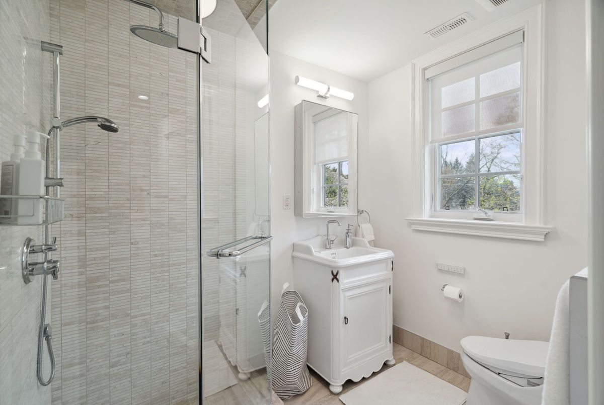 15 Park Lane Circle 15 Park Lane Circle Toronto C12