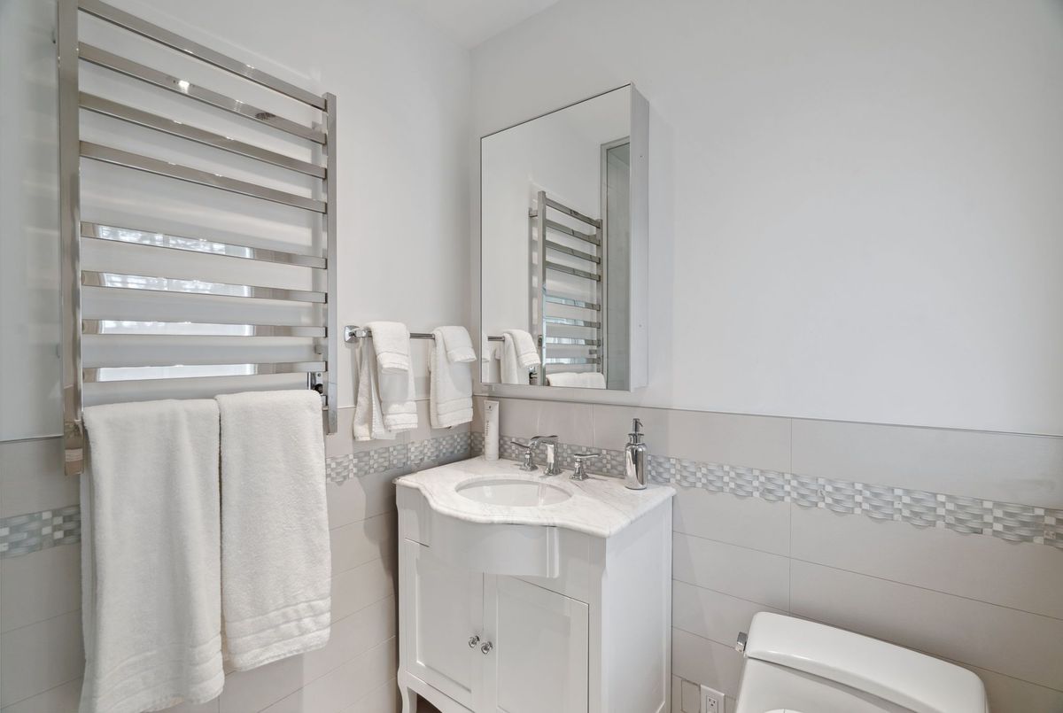 15 Park Lane Circle 15 Park Lane Circle Toronto C12