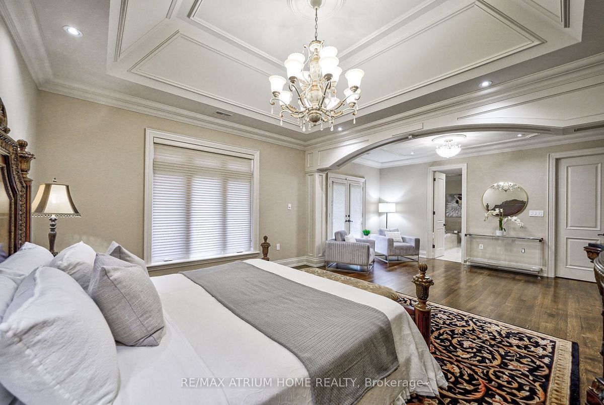18 Heathcote Avenue 18 Heathcote Avenue Toronto C12