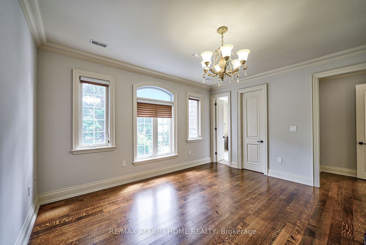 18 Heathcote Avenue 18 Heathcote Avenue Toronto C12