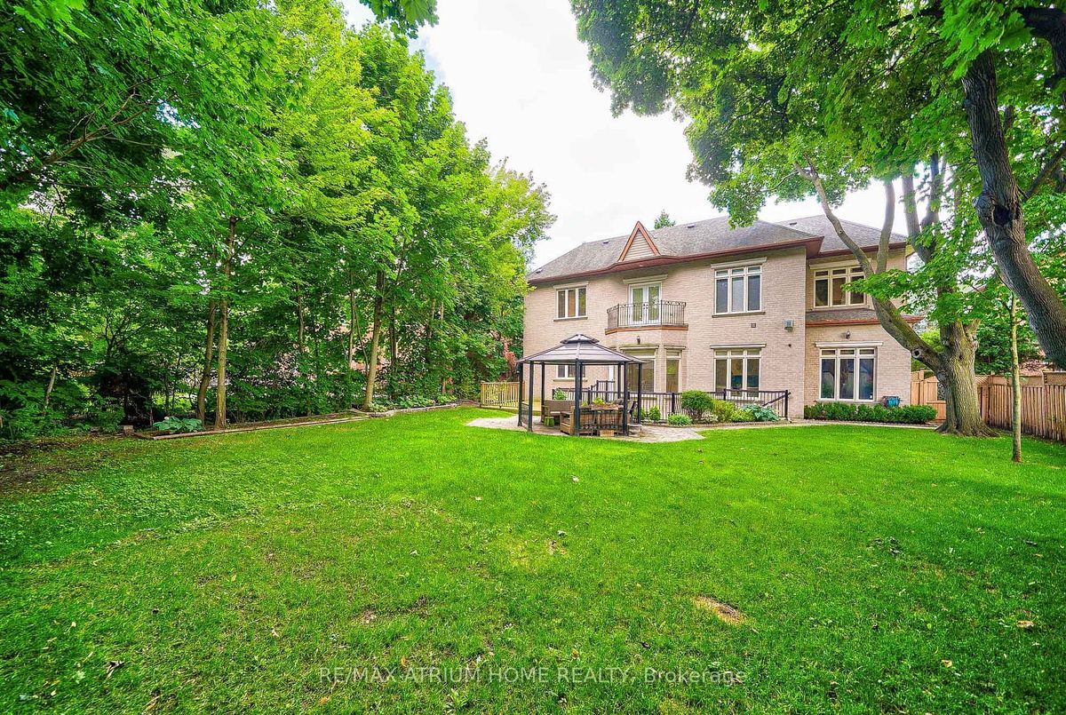 18 Heathcote Avenue 18 Heathcote Avenue Toronto C12