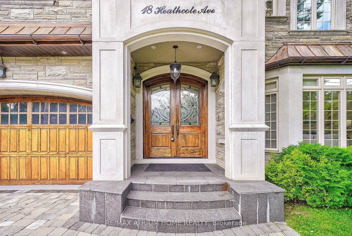 18 Heathcote Avenue 18 Heathcote Avenue Toronto C12