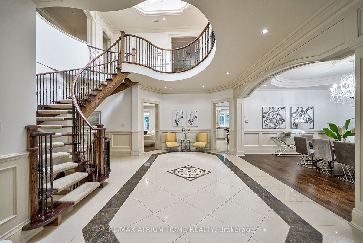 18 Heathcote Avenue 18 Heathcote Avenue Toronto C12
