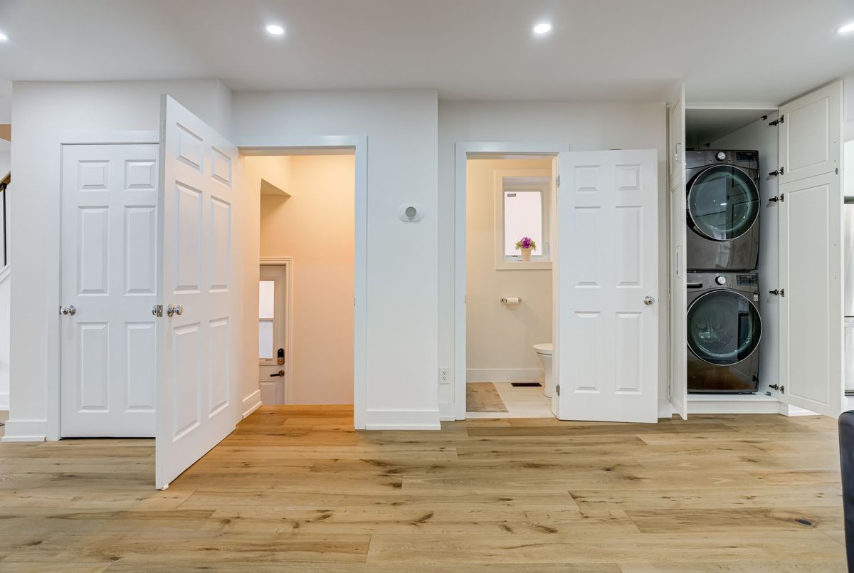 202 Mckee Avenue 202 Mckee Avenue Toronto C14