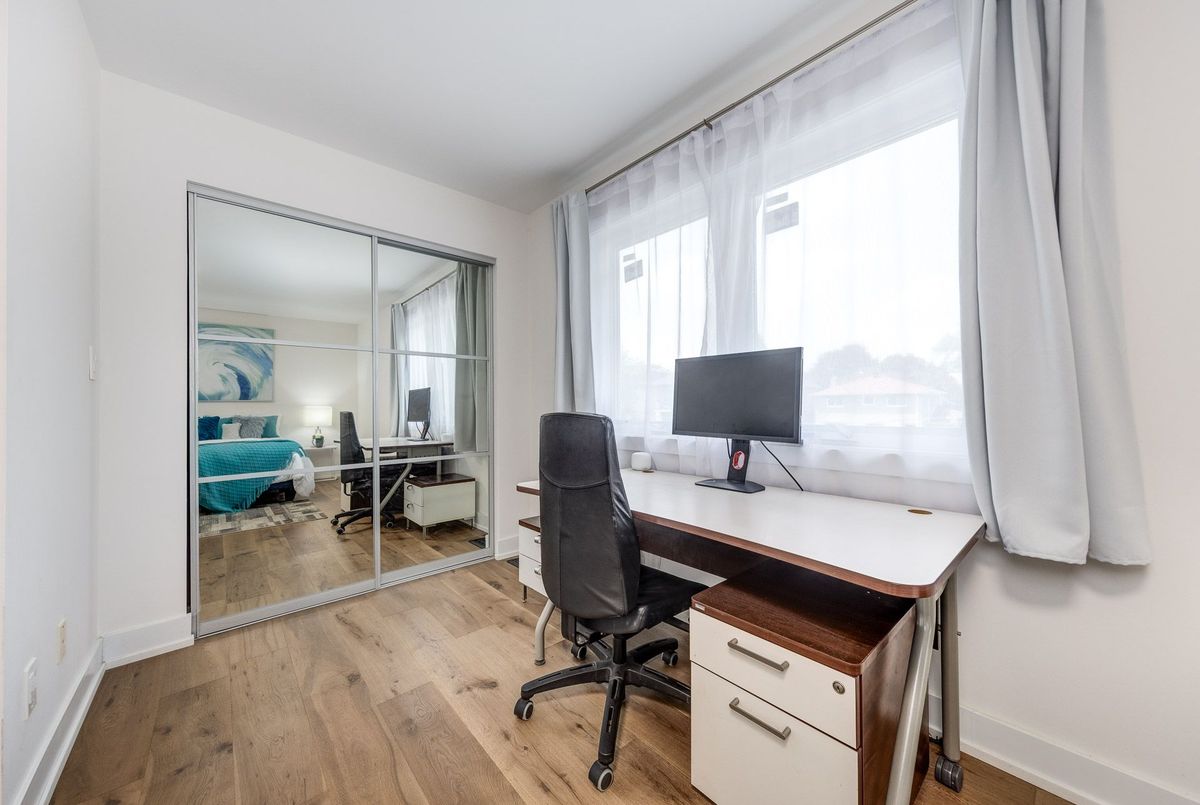 202 Mckee Avenue 202 Mckee Avenue Toronto C14