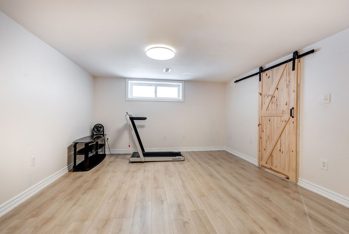 202 Mckee Avenue 202 Mckee Avenue Toronto C14