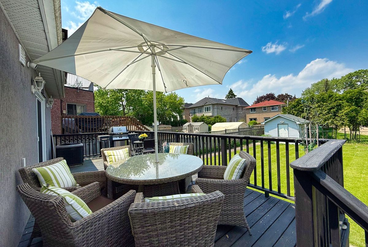 202 Mckee Avenue 202 Mckee Avenue Toronto C14