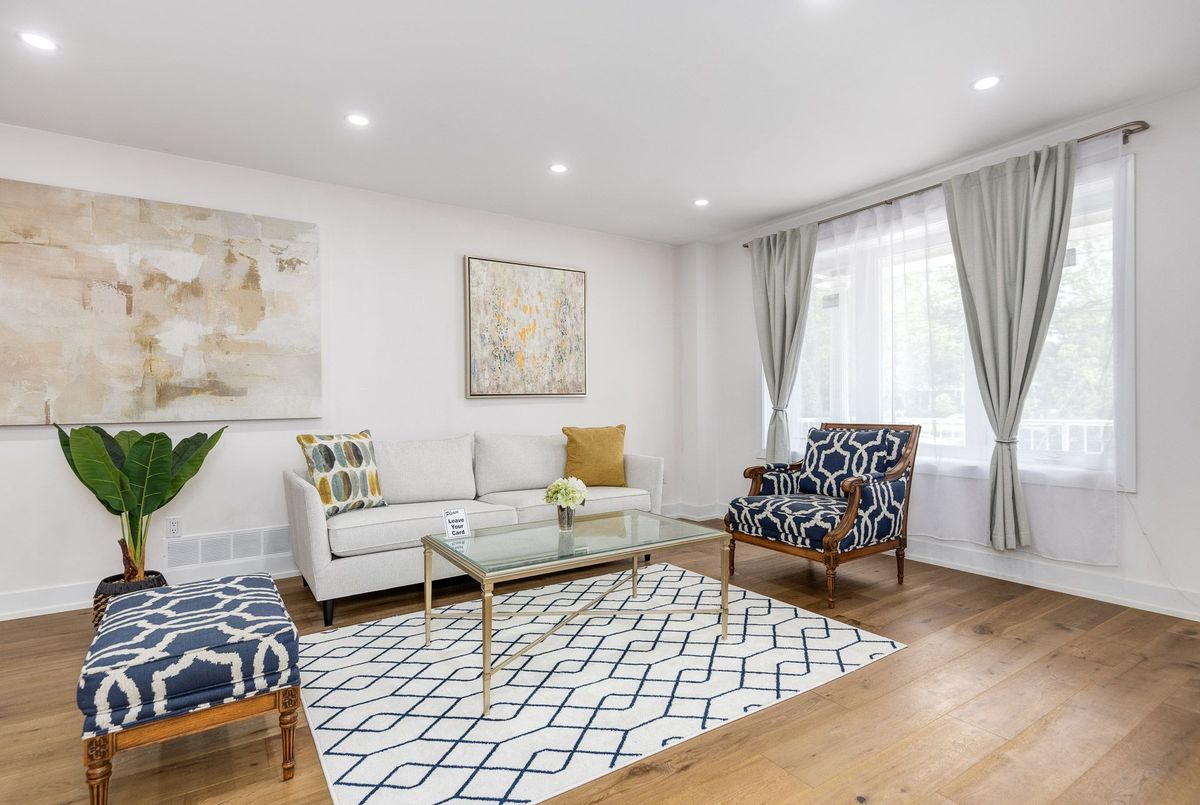 202 Mckee Avenue 202 Mckee Avenue Toronto C14