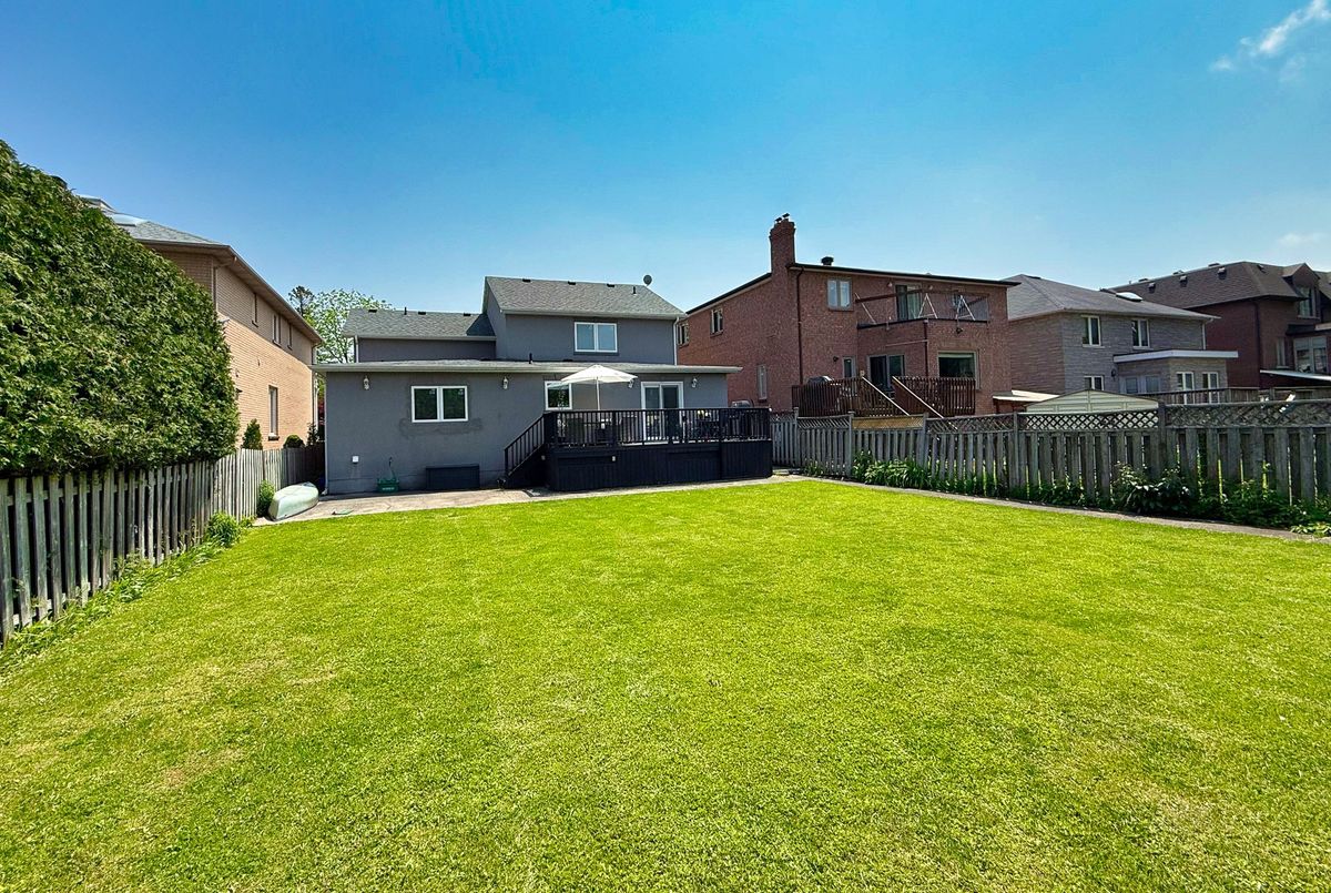 202 Mckee Avenue 202 Mckee Avenue Toronto C14