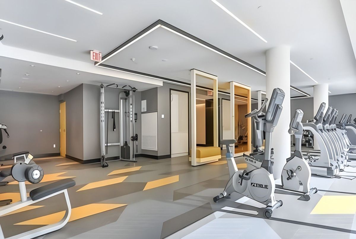 3105-30 Roehampton Avenue 3105-30 Roehampton Avenue Toronto C10