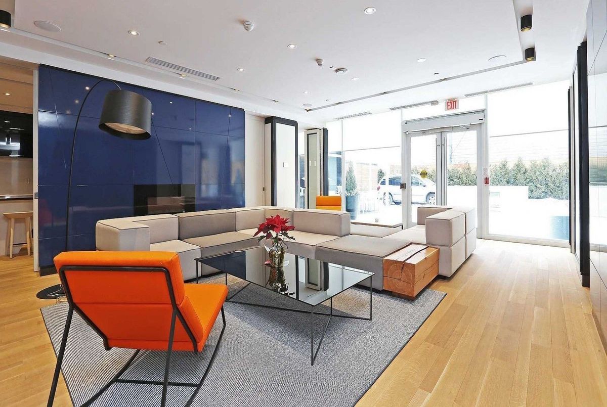 3105-30 Roehampton Avenue 3105-30 Roehampton Avenue Toronto C10