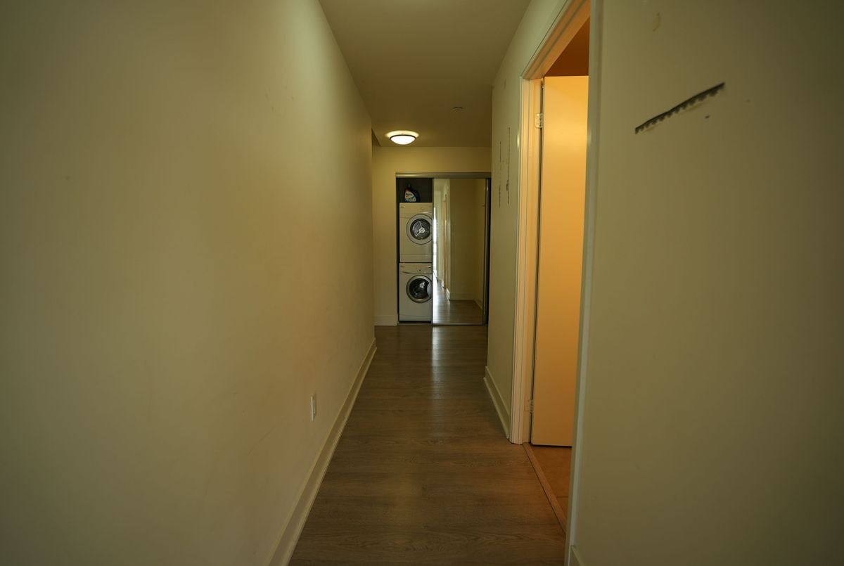 3105-30 Roehampton Avenue 3105-30 Roehampton Avenue Toronto C10