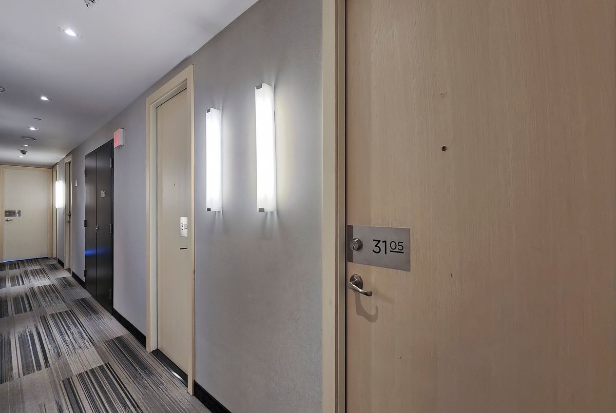 3105-30 Roehampton Avenue 3105-30 Roehampton Avenue Toronto C10