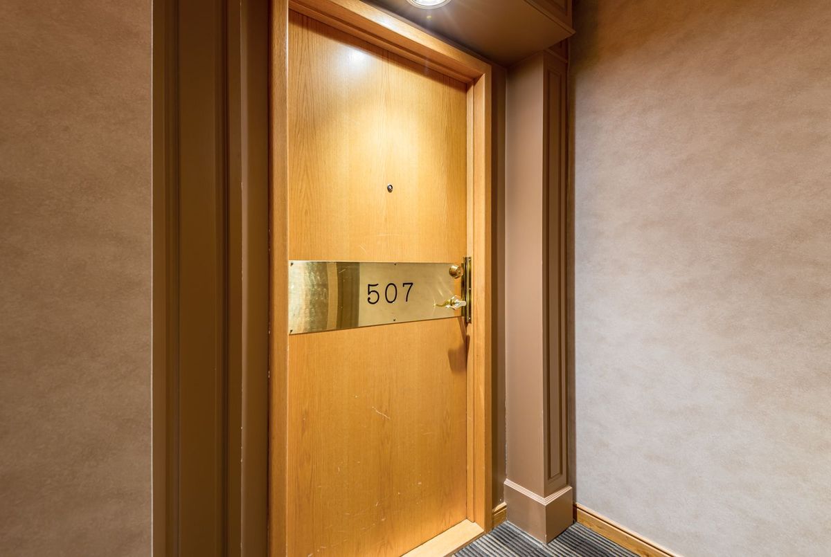 img-gallery