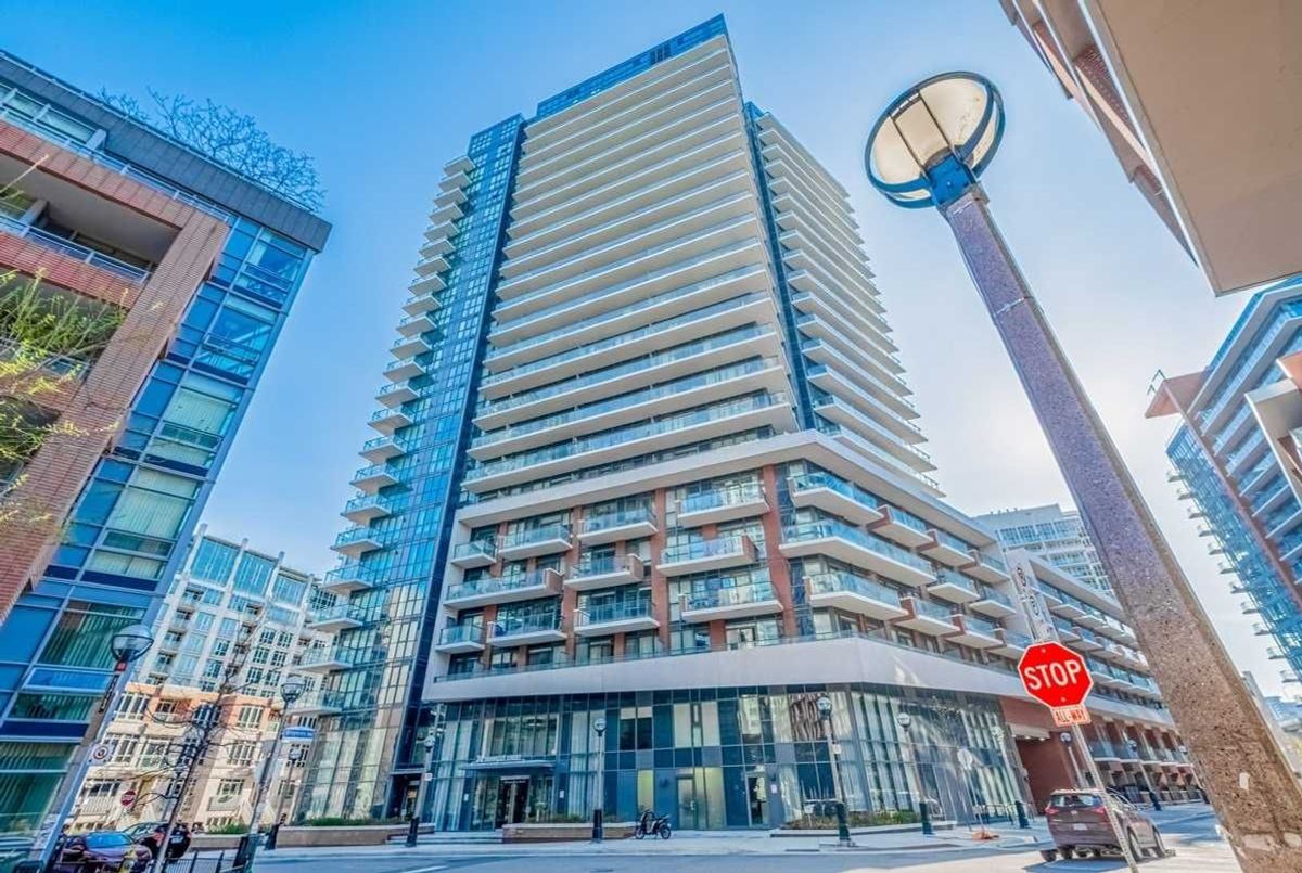 725-38 Iannuzzi Street 725-38 Iannuzzi Street Toronto C01