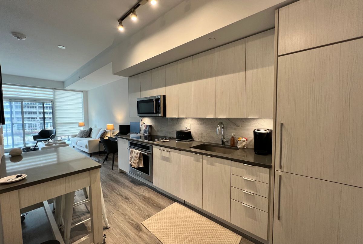 725-38 Iannuzzi Street 725-38 Iannuzzi Street Toronto C01