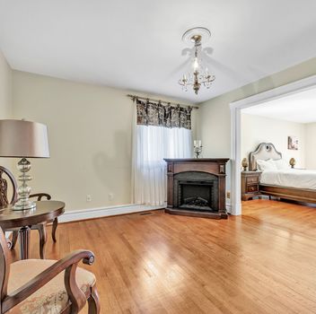 Residential Freehold 6 Montford Drive Toronto For {
  "AboveGradeFinishedArea": 0,
  "AboveGradeFinishedAreaSource": "",
  "AboveGradeFinishedAreaUnits": "",
  "Acreage": "",
  "Active": false,
  "Address": "6 Montford Drive",
  "AirConditioning": "Central Air",
  "AirConditioningYN": false,
  "Amps": "",
  "Appliances": "",
  "ApproxAge": "",
  "ApproxSquareFootage": "3500-5000",
  "Area": "Toronto",
  "AssessmentYear": "",
  "AssignmentYN": false,
  "AssociationAmenities": "",
  "AssociationFee": "",
  "AssociationFeeIncludes": "",
  "AssociationName": "",
  "AssociationYN": false,
  "Balcony": "",
  "Basement": "Finished with Walk-Out, Separate Entrance",
  "BasementYN": false,
  "BathroomsFull": 0,
  "BathroomsHalf": 0,
  "Bedrooms": 5,
  "BedroomsDisplay": "5+2",
  "BedroomsPlus": 2,
  "BedroomsTotal": 7,
  "BelowGradeFinishedArea": 0,
  "BelowGradeFinishedAreaSource": "",
  "BelowGradeFinishedAreaUnits": "",
  "Board": "Toronto Regional Real Estate Board",
  "BuilderName": "",
  "BuildingAreaTotal": "",
  "BuildingAreaUnits": "",
  "BuildingName": "",
  "BusinessName": "",
  "BusinessType": "",
  "BuyerAgencyCompensation": "1/2 Month",
  "BuyerAgencyCompensationType": "",
  "BuyerAgentAOR": "",
  "BuyerAgentEmail": "",
  "BuyerAgentFullName": "",
  "BuyerAgentId": "",
  "BuyerAgentMlsId": "",
  "BuyerAgentPhone": "",
  "BuyerOfficeId": "",
  "BuyerOfficeMlsId": "",
  "BuyerOfficeName": "",
  "BuyerOfficePhone": "",
  "CarportSpaces": 0,
  "Category": "MLS",
  "ChattelsYN": false,
  "City": "Toronto C14",
  "ClassSearch": "Residential",
  "ClosedDate": "2025-09-17T00:00:00",
  "CoListAgentDesignation": "",
  "CoListAgentEmail": "",
  "CoListAgentID": "9608160",
  "CoListAgentMLSID": "9608160",
  "CoListAgentName": "BEN GHAFFARI, Salesperson",
  "CoListAgentPhone": "",
  "CoListOfficeID": "259011",
  "CoListOfficeMLSID": "259011",
  "CoListOfficeName": "RE/MAX HALLMARK REALTY LTD.",
  "CommercialCondoFee": "",
  "CommercialCondoFeeFrequency": "",
  "CommercialCondoFees": "",
  "Commission": "1/2 Month",
  "Community": "Newtonbrook East",
  "CommunityFeatures": "",
  "Condition": "",
  "ConditionOfSale": "",
  "CondoCorpNumber": "",
  "ConsentToAdvertiseYN": false,
  "ConstructionMaterials": "Brick",
  "ContactAfterExpiryYN": false,
  "ContractDate": "2025-07-30T00:00:00",
  "Cooling": "Central Air",
  "CoolingYN": false,
  "Country": "",
  "CoverPhoto": "https://media.remarketer.ca/PROPTX/C12315699-1.jpg?tr=di-propertynoimage_pj5ksb5iM,f-jpg,q-90",
  "CrossStreet": "Bayview/Cummer",
  "DaysOnMarket": 40,
  "DepositRequired": "True",
  "Directions": "Bayview/Cummer",
  "Disclosures": "",
  "DisplayAddress": "6 Montford Drive",
  "DisplayAddressYN": true,
  "DistributeToInternetYN": true,
  "Drive": "",
  "Electric": "",
  "ElectricExpense": "",
  "ElectricOnPropertyYN": false,
  "ElectricYN": false,
  "ElementarySchool": "",
  "ElevatorYN": false,
  "Exclusions": "",
  "Expenses": "",
  "ExpiryDate": "2025-10-31T00:00:00",
  "Exposure": "",
  "Exterior": "",
  "ExteriorFeatures": "",
  "Extras": "",
  "FamilyRoom": "",
  "FireplaceTotal": 0,
  "FireplaceYN": true,
  "Flooring": "",
  "FloorPlans": "",
  "FoundationDetails": "Concrete",
  "Franchise": "",
  "FranchiseYN": false,
  "FurnishedYN": false,
  "GarageSpaces": 2,
  "GarageType": "Attached",
  "GarageYN": true,
  "GasYN": false,
  "Geometry": {
    "lon": -79.406547,
    "lat": 43.794241
  },
  "GymYN": false,
  "HeatingYN": false,
  "HeatSource": "Gas",
  "HeatType": "Forced Air",
  "HighSchool": "",
  "HoldoverDays": "0",
  "id": "C12315699_PROPTX",
  "IDX": "Y",
  "IDXYN": true,
  "Inclusions": "Gas Cooking Top,S/S Oven,Kitchenaid Fridge,Meile B/I Dwasher,Shutters In Kit,Pot Lights,All Elfs(Excl Dr),All Window Coverings(Excl Mbrm + 2 Girls Brs),Alarm System,Cvac,Cac,I/G Sprinklers,Garden Shed, High-Eff Gas Furnace, Intercom System.",
  "InteriorFeatures": "Sauna, Auto Garage Door Remote",
  "Kitchens": 1,
  "KitchensPlus": 0,
  "LandLeaseAmount": "",
  "LandLeaseYN": false,
  "LastStatus": "Lsd",
  "Latitude": 43.794241,
  "LaundryFeatures": "Ensuite, In-Suite Laundry",
  "LaundryLevel": "",
  "Lease": "",
  "LeaseAgreement": "12 Months",
  "LeaseAgreementYN": true,
  "LeaseFrequency": "",
  "LeaseTerm": "12 Months",
  "LegalDescription": "",
  "Level": "",
  "ListAgentDesignation": "",
  "ListAgentEmail": "",
  "ListAgentID": "9515288",
  "ListAgentMLSID": "9515288",
  "ListAgentName": "MARCO MOMENI, ABR,CLHMS,SRS, Broker",
  "ListAgentPhone": "",
  "ListAOR": "Toronto Regional Real Estate Board",
  "ListBrokerage": "RE/MAX HALLMARK REALTY LTD.",
  "ListingEntryDate": "2025-07-30T18:20:40",
  "ListingId": "C12315699",
  "ListingKey": "C12315699",
  "ListOfficeID": "259011",
  "ListOfficeMLSID": "259011",
  "ListOfficePhone": "",
  "ListPrice": 6930,
  "ListPricePerUnit": 0,
  "ListPriceUnit": "",
  "LivingArea": "3500-5000",
  "LivingAreaSource": "",
  "LivingAreaUnits": "",
  "Locker": "",
  "Longitude": -79.406547,
  "LotDepth": 150,
  "LotFeatures": "",
  "LotFront": 59.85,
  "LotIrregularities": "",
  "LotShape": "",
  "LotSizeArea": "",
  "LotSizeAreaUnits": "",
  "LotSizeCode": "Feet",
  "LotSizeDimensions": "",
  "Maintenance": "",
  "Media": [],
  "MediaChangeTimestamp": "2025-07-30T18:20:40",
  "MLS": "C12315699",
  "MLSLastStatus": "Leased",
  "MLSNumber": "C12315699",
  "MLSStatus": "Leased",
  "Municipality": "Toronto",
  "MunicipalityDistrict": "Toronto C14",
  "NewConstructionYN": false,
  "NumberOfBuildings": 0,
  "NumberOfUnitsTotal": 0,
  "OccupantType": "Vacant",
  "OpenHouses": [],
  "OpenHouseYN": false,
  "OriginalPrice": 6930,
  "OwnershipType": "",
  "ParcelNumber": "",
  "ParkingIncludedYN": false,
  "ParkingSpaces": 4,
  "PaymentFrequency": "",
  "PaymentMethod": "",
  "PetsPermitted": "",
  "PetsPermittedYN": false,
  "PhotoCount": 28,
  "PictureYN": false,
  "PoolFeatures": "None",
  "PoolYN": true,
  "PossessionDate": "",
  "PostalCode": "M2M 3H3",
  "PreviousListPrice": 0,
  "PriceChange": false,
  "PriorMlsStatus": "New",
  "PrivateEntrance": "",
  "PrivateEntranceYN": true,
  "PrivateRemarks": "Easy showing. must take off shoes. Fully furnished.",
  "PropertyAttachedYN": false,
  "PropertyCondition": "",
  "PropertyFeatures": "",
  "PropertyManagementCompany": "",
  "PropertyStyleSearch": "2 Storey",
  "PropertySubType": "Detached",
  "PropertySubTypeSearch": "Single Family",
  "PropertyType": "Residential Freehold",
  "PropertyTypeSearch": "Residential",
  "Province": "ON",
  "PublicRemarks": "*** Furnished *** A rare opportunity to lease a fully furnished executive residence in one of North Yorks most prestigious enclaves. Offering over 4,215 sq ft of elegant living space plus a professionally finished walk-out basement with separate entrances, this distinguished home combines luxury, comfort, and functionality.The renovated chefs kitchen features high-end built-in appliances, a granite centre island, and a sunlit breakfast area with walkout to a covered porchperfect for morning coffee or evening gatherings. Enjoy gracious principal rooms, including formal living and dining areas, a wood-paneled library, and a spacious family room ideal for entertaining or quiet evenings.With 5+1 bedrooms, three skylights, two fireplaces, and a luxurious primary suite with a modern ensuite bath, this home checks every box for refined living. Lease includes all furnishingsjust bring your suitcase and settle into a turnkey lifestyle. Ideally located close to top-ranked schools, parks, shopping, Bayview Golf & Country Club, and major transit routes.Extras Included: All existing furniture, gas cooktop, stainless steel oven, KitchenAid fridge, Miele built-in dishwasher, window shutters (kitchen), pot lights, all electric light fixtures (excluding dining room), all window coverings (excluding primary and 2 bedrooms), alarm system, central vac, central AC, intercom, in-ground sprinklers, garden shed, and high-efficiency gas furnace. Tenant to pay the cost of utilities",
  "PurchaseContractDate": "2025-09-08T00:00:00",
  "RemarksForClients": "*** Furnished *** A rare opportunity to lease a fully furnished executive residence in one of North Yorks most prestigious enclaves. Offering over 4,215 sq ft of elegant living space plus a professionally finished walk-out basement with separate entrances, this distinguished home combines luxury, comfort, and functionality.The renovated chefs kitchen features high-end built-in appliances, a granite centre island, and a sunlit breakfast area with walkout to a covered porchperfect for morning coffee or evening gatherings. Enjoy gracious principal rooms, including formal living and dining areas, a wood-paneled library, and a spacious family room ideal for entertaining or quiet evenings.With 5+1 bedrooms, three skylights, two fireplaces, and a luxurious primary suite with a modern ensuite bath, this home checks every box for refined living. Lease includes all furnishingsjust bring your suitcase and settle into a turnkey lifestyle. Ideally located close to top-ranked schools, parks, shopping, Bayview Golf & Country Club, and major transit routes.Extras Included: All existing furniture, gas cooktop, stainless steel oven, KitchenAid fridge, Miele built-in dishwasher, window shutters (kitchen), pot lights, all electric light fixtures (excluding dining room), all window coverings (excluding primary and 2 bedrooms), alarm system, central vac, central AC, intercom, in-ground sprinklers, garden shed, and high-efficiency gas furnace. Tenant to pay the cost of utilities",
  "Restricted": true,
  "RetirementYN": false,
  "RoadFrontageType": "",
  "RoadSurfaceType": "",
  "RollNumber": "",
  "Roof": "Asphalt Shingle",
  "Rooms": [],
  "RoomsAboveGrade": 10,
  "RoomsBelowGrade": 4,
  "RoomsTotal": 0,
  "RoomsYN": false,
  "RTimestampSql": "2026-03-01T20:13:27.14",
  "SaleLease": "Lease",
  "SalesBrochure": "",
  "Sauna": "",
  "SaunaYN": false,
  "Sewers": "Sewer",
  "ShowingInstruction": "Lockbox",
  "SignOnPropertyYN": false,
  "Sold": true,
  "SoldDate": "2025-09-08T00:00:00",
  "SoldPrice": 6500,
  "Source": "PROPTX",
  "SourceSystemID": "A00001796",
  "SpaFeatures": "",
  "SpaYN": false,
  "SPLP": 94,
  "SqFtRangeMax": 5000,
  "SqFtRangeMin": 3500,
  "SqFtTotal": 0,
  "StandardStatus": "Closed",
  "Status": "U",
  "Stories": "",
  "StoriesTotal": "",
  "StreetAbbreviation": "",
  "StreetDirection": "",
  "StreetName": "Montford",
  "StreetNumber": "6",
  "StreetSuffix": "Drive",
  "StreetSuffixCode": "",
  "StructureType": "",
  "Style": "2-Storey",
  "SubLeaseYN": false,
  "Summary": "listingkey:C12315699 | mls_number:C12315699 | address:6 Montford Drive, Toronto C14, ON M2M 3H3 | community:Newtonbrook East | property_type:Residential Freehold | property_subtype:Detached | building_type:Detached | building_style:2-Storey | list_price:6930 | list_date:7/30/2025 6:20:40 PM | sold_price:6500 | sold_date:9/8/2025 12:00:00 AM | bed:5+2 | bath:5 | active:False | sold:True | source:PROPTX | transaction:Lease | listing_office:RE/MAX HALLMARK REALTY LTD. | thumbnail:https://media.remarketer.ca/PROPTX/C12315699-1.jpg?tr=di-propertynoimage_pj5ksb5iM,f-jpg,w-600,h-600,q-90,c-maintain_ratio,fo-center",
  "SurveyType": "None",
  "SurveyYear": "",
  "SurveyYN": false,
  "TaxAssessedValue": "",
  "Taxes": 0,
  "TaxLegalDescription": "",
  "TaxYear": "",
  "TenantPays": "",
  "Thumbnail": "https://media.remarketer.ca/PROPTX/C12315699-1.jpg?tr=di-propertynoimage_pj5ksb5iM,f-jpg,w-600,h-600,q-90,c-maintain_ratio,fo-center",
  "TimeShareYN": false,
  "TimestampSql": "2025-11-03T15:12:09",
  "TMI": "",
  "TotalArea": "",
  "TotalAreaUnit": "",
  "TotalParkingSpaces": 6,
  "Type": "Detached",
  "TypeSearch": "Detached",
  "UFFI": "",
  "UnitNumber": "",
  "Units": "",
  "UnparsedAddress": "6 Montford Drive, Toronto C14, ON M2M 3H3",
  "Use": "",
  "Utilities": "",
  "UtilityExpenses": "",
  "View": "",
  "VirtualTour3DURL": "",
  "VirtualTourURL": "",
  "VirtualTourURLUnbranded": "",
  "Volts": "",
  "Warranty": "",
  "WarrantyYN": false,
  "Washrooms": 5,
  "Water": "Municipal",
  "WaterBodyName": "",
  "WaterBodyType": "",
  "WaterExpense": "",
  "Waterfront": "",
  "WaterFrontage": "",
  "WaterFrontageFt": "",
  "WaterfrontYN": false,
  "WaterIncluded": "",
  "WaterSupplyTypes": "Municipal",
  "WaterView": "",
  "WaterYN": false,
  "WellCapacity": "",
  "WellCapacityUnits": "",
  "WellDepth": "",
  "WellDepthUnits": "",
  "Winterized": "",
  "YearBuilt": "",
  "Zoning": ""
}.(string)property[