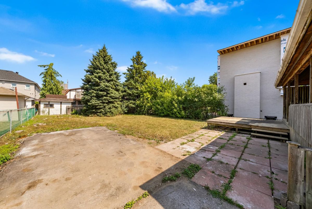 132 Homewood Avenue 132 Homewood Avenue Toronto C07