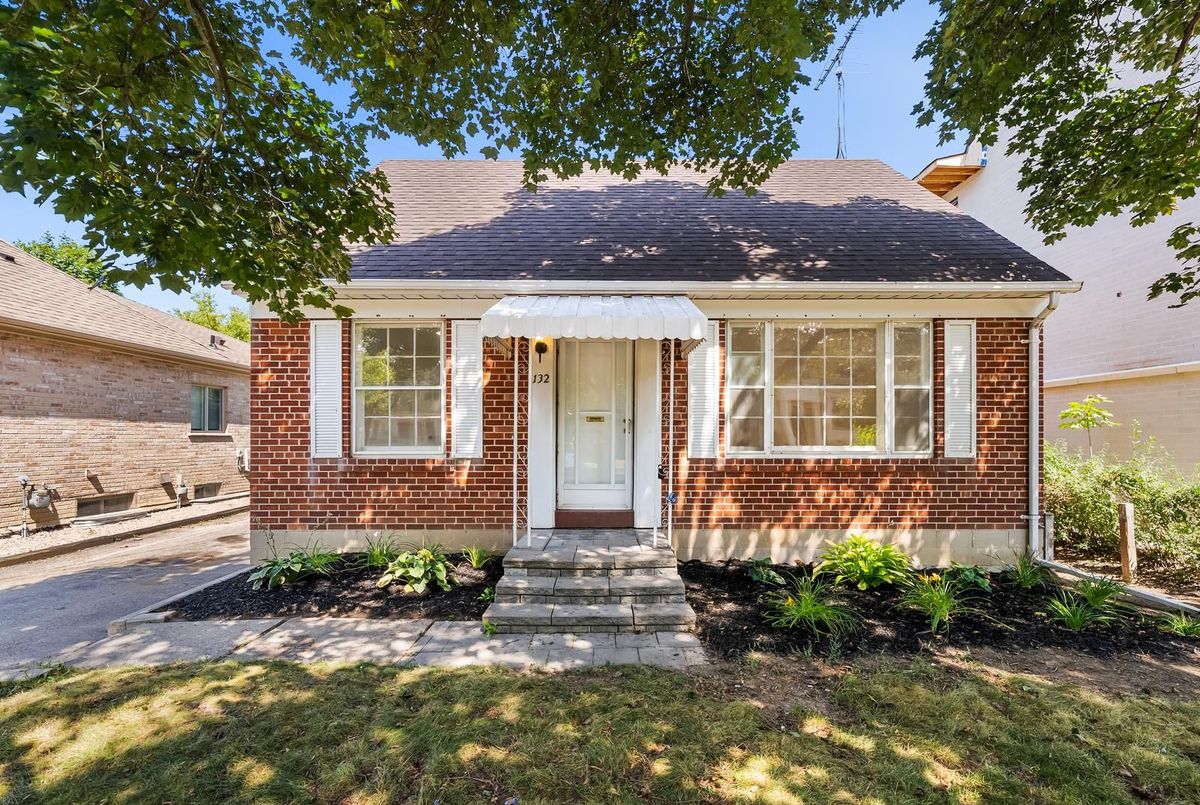 132 Homewood Avenue 132 Homewood Avenue Toronto C07