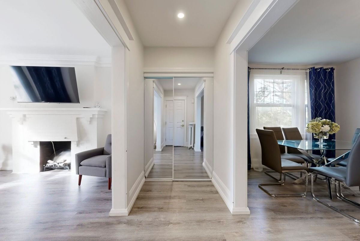 Building 1 Unit 5-9 Humewood Court Building 1 Unit 5-9 Humewood Court Toronto C03