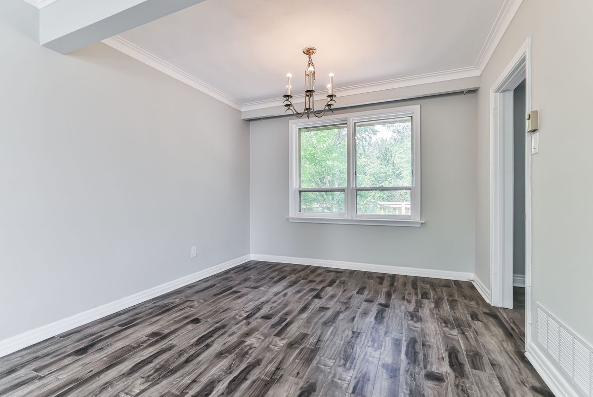 104 Maxome Avenue 104 Maxome Avenue Toronto C14