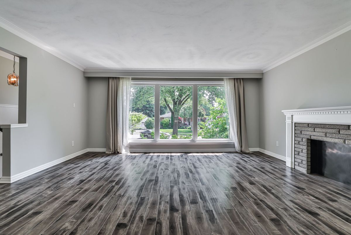 104 Maxome Avenue 104 Maxome Avenue Toronto C14