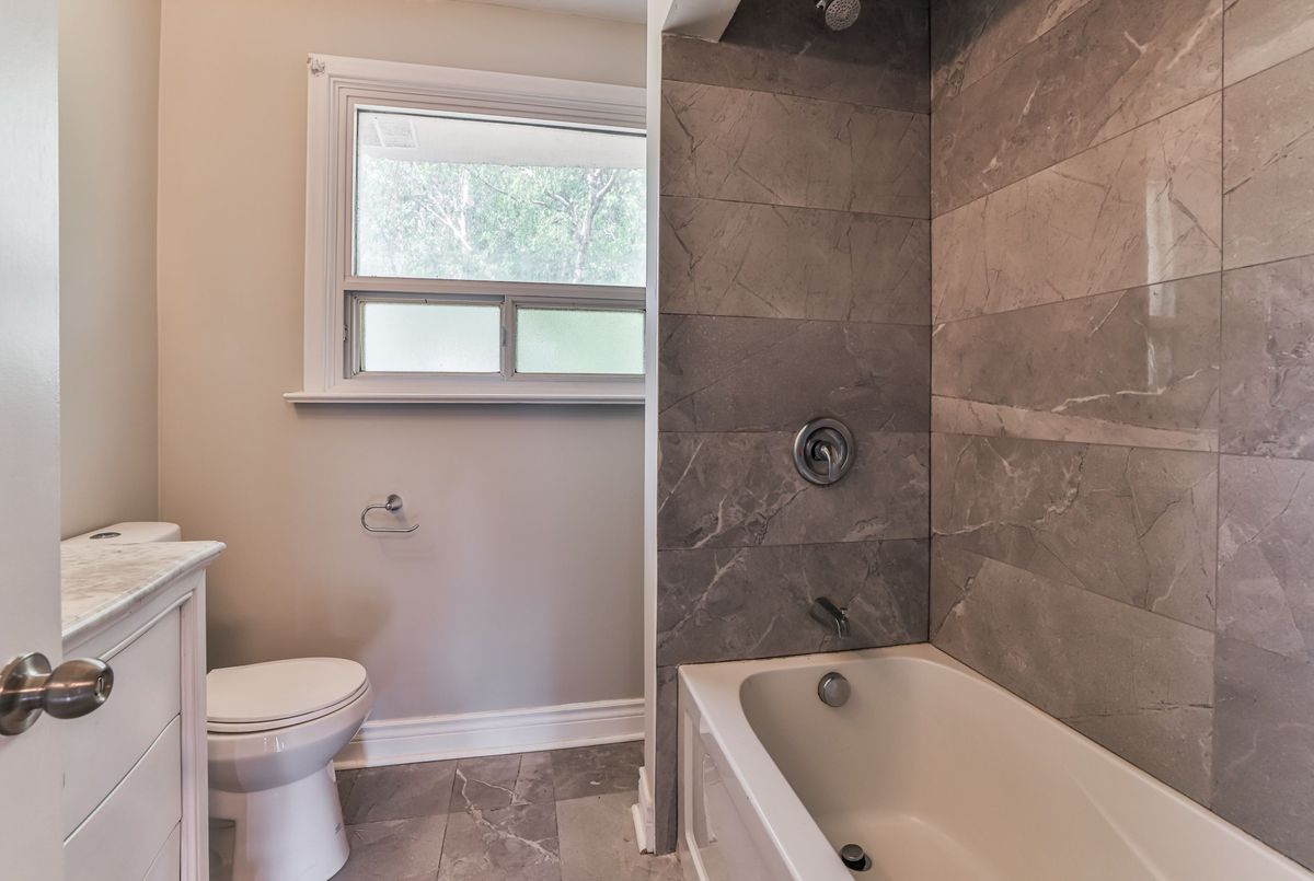 104 Maxome Avenue 104 Maxome Avenue Toronto C14