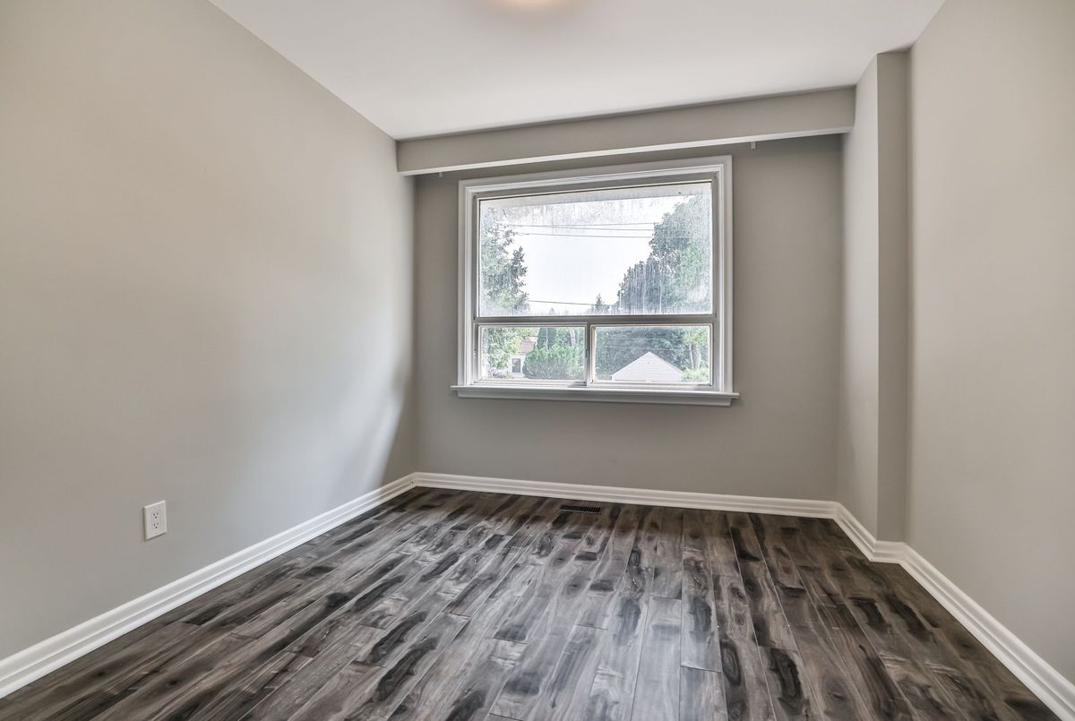 104 Maxome Avenue 104 Maxome Avenue Toronto C14