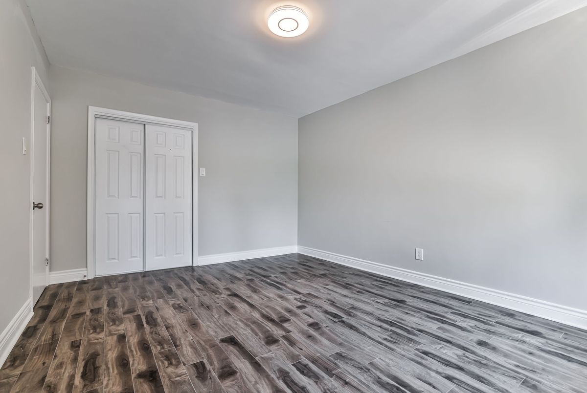 104 Maxome Avenue 104 Maxome Avenue Toronto C14