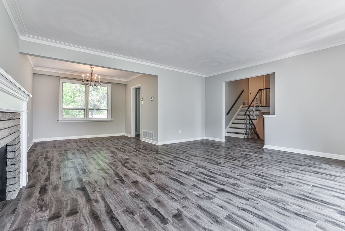 104 Maxome Avenue 104 Maxome Avenue Toronto C14