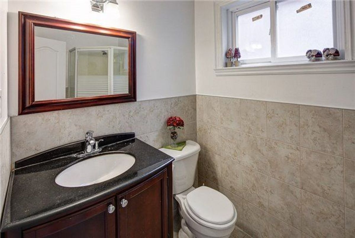 106 Maxome Avenue 106 Maxome Avenue Toronto C14