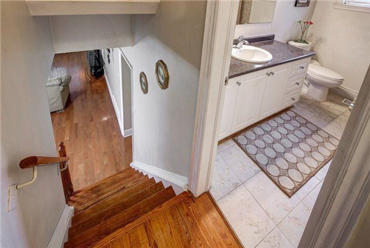 106 Maxome Avenue 106 Maxome Avenue Toronto C14