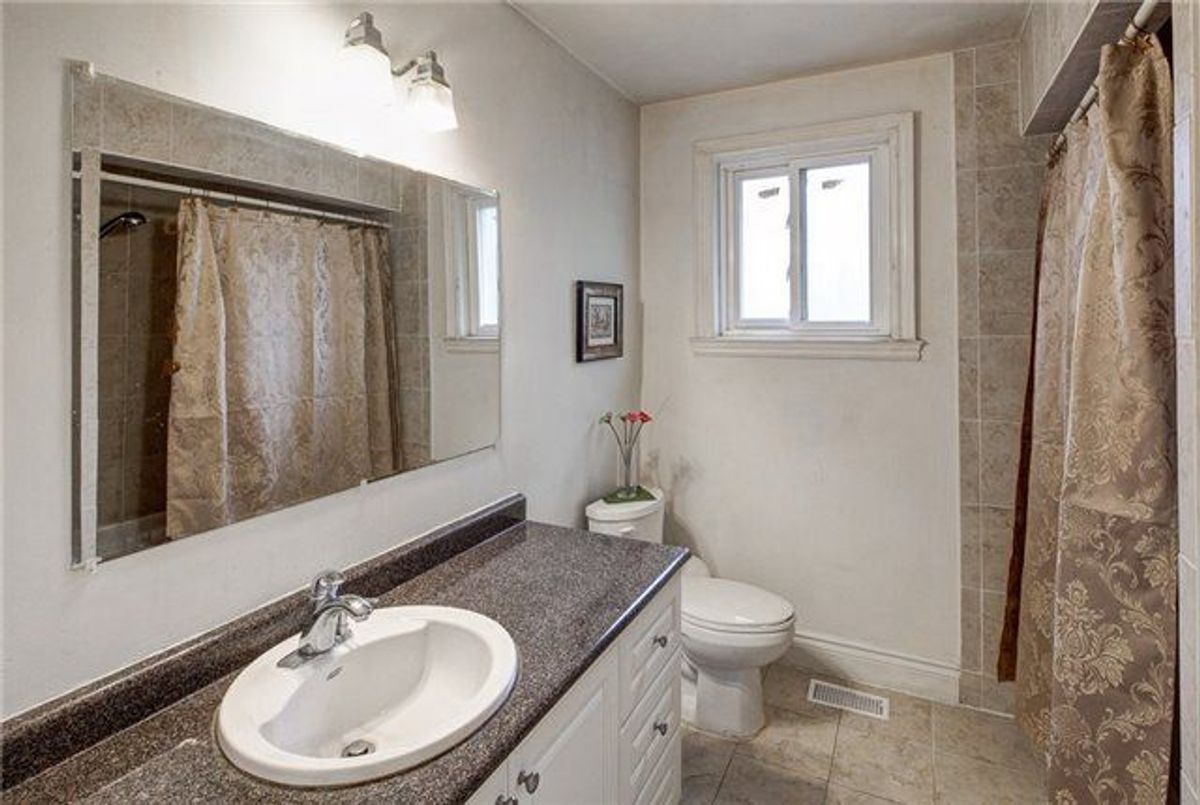 106 Maxome Avenue 106 Maxome Avenue Toronto C14