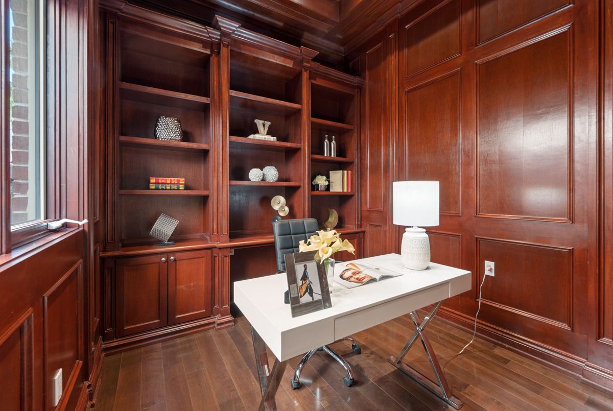 242 Parkview Avenue 242 Parkview Avenue Toronto C14