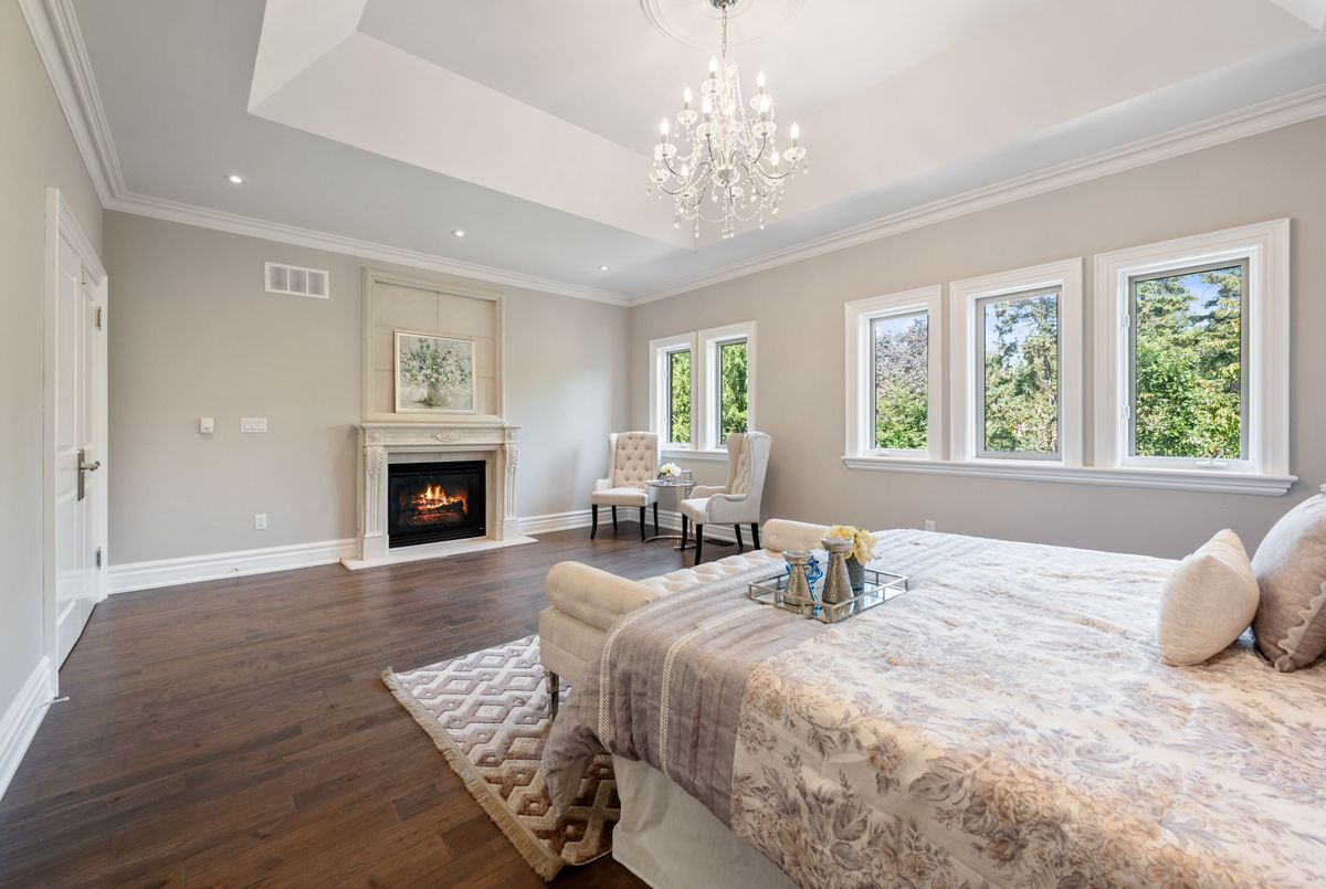 242 Parkview Avenue 242 Parkview Avenue Toronto C14