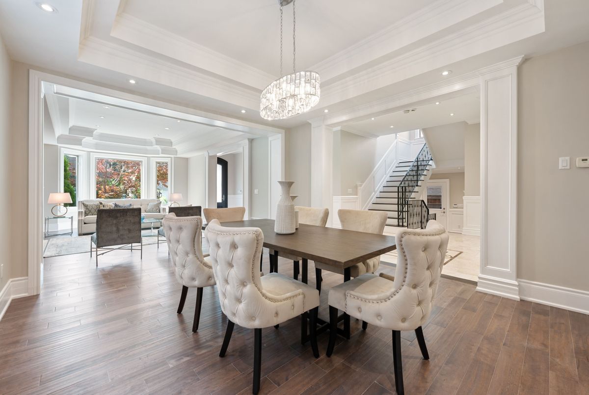242 Parkview Avenue 242 Parkview Avenue Toronto C14