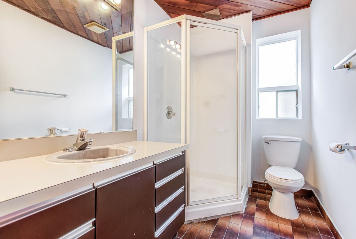 165 Florence Avenue 165 Florence Avenue Toronto C07
