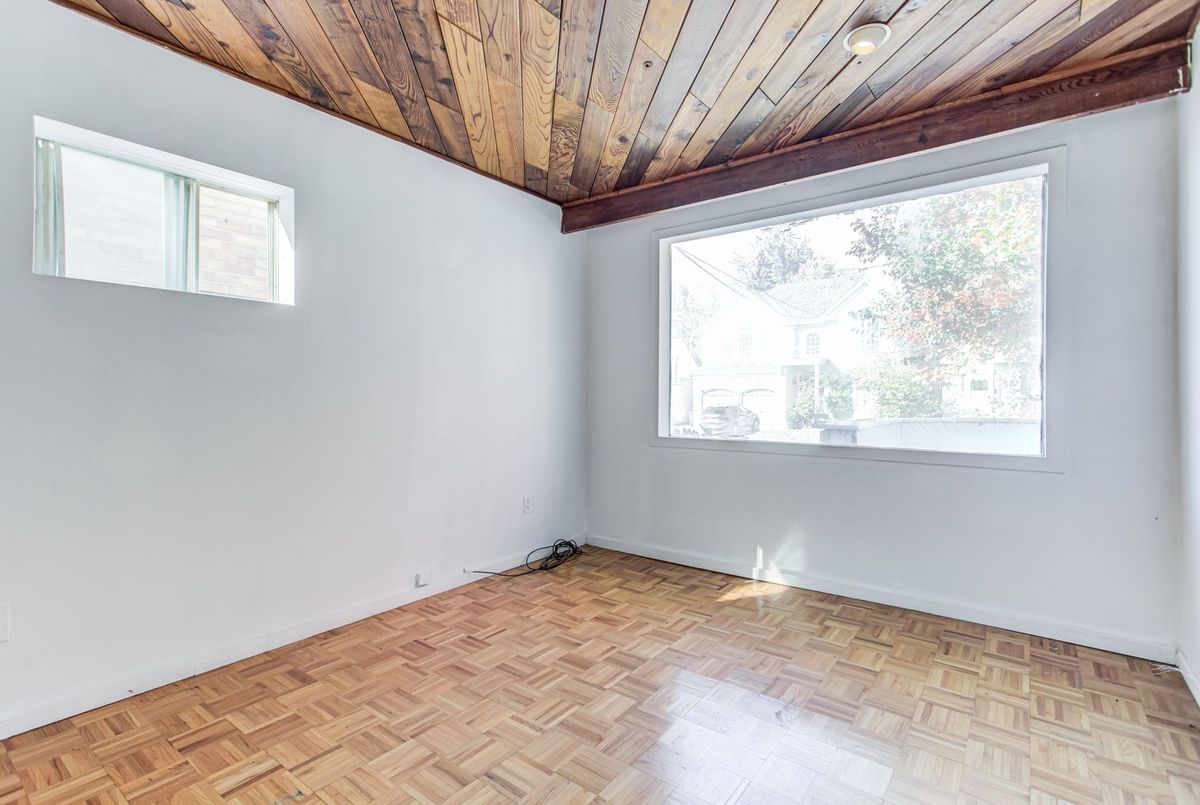 165 Florence Avenue 165 Florence Avenue Toronto C07