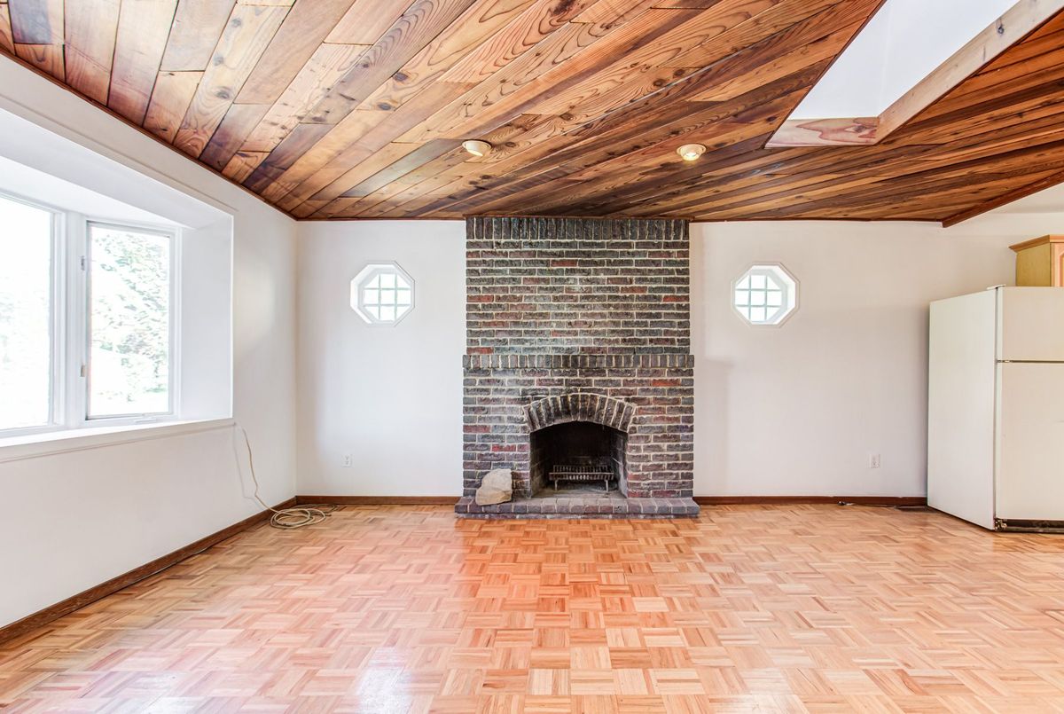 165 Florence Avenue 165 Florence Avenue Toronto C07