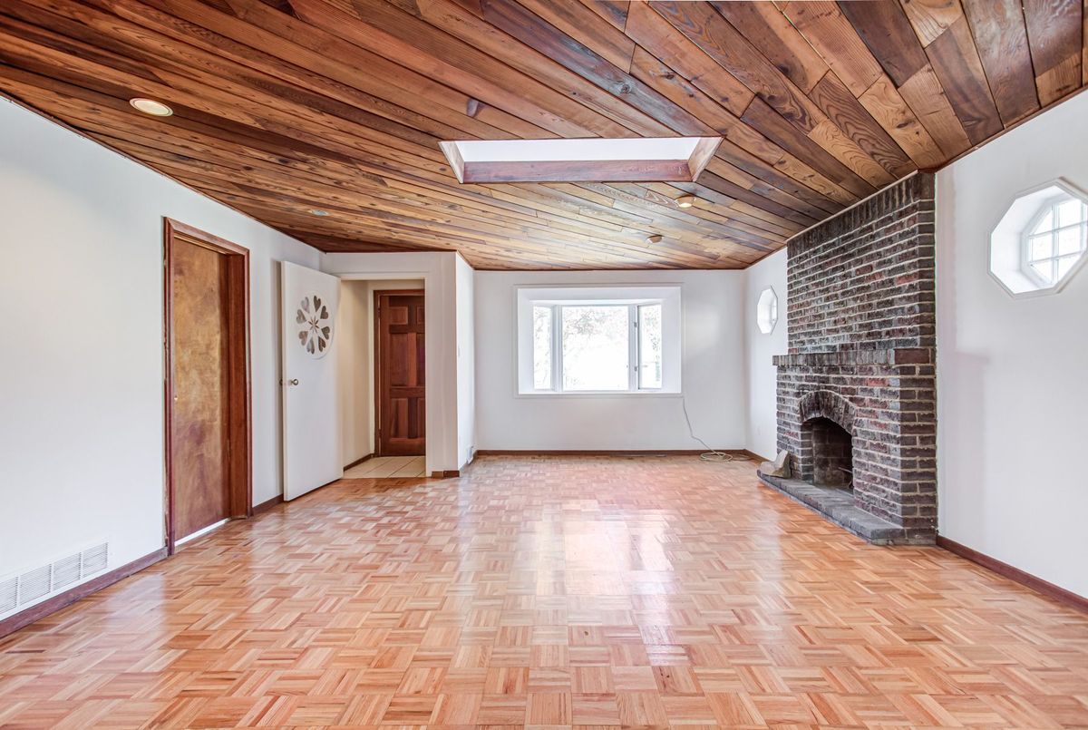 165 Florence Avenue 165 Florence Avenue Toronto C07