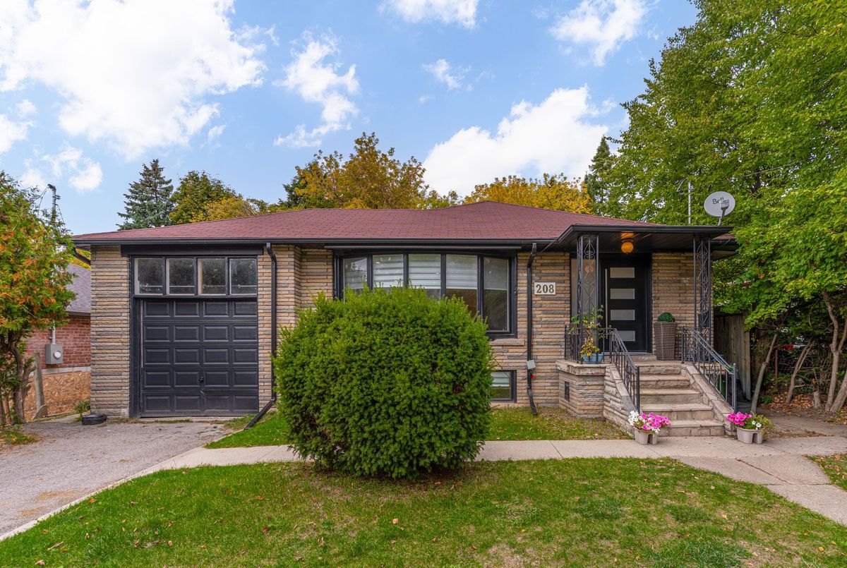 Upper-208 Betty Ann Drive Upper-208 Betty Ann Drive Toronto C07