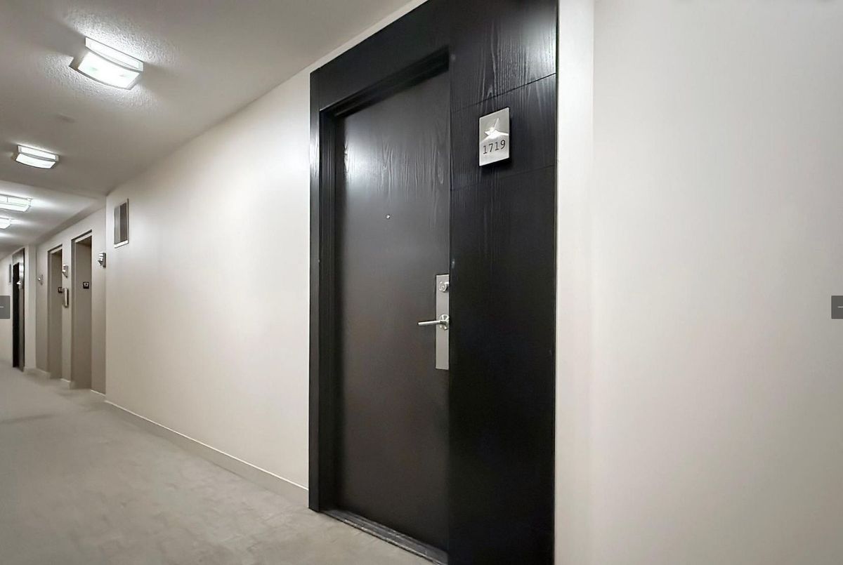 img-gallery
