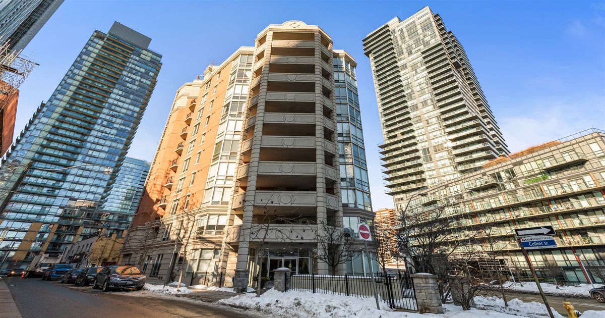 903-20 Collier Street Toronto C09