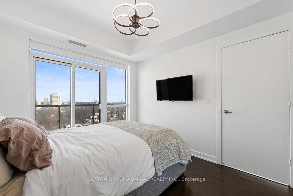 1105-501 St. Clair Avenue 1105-501 St. Clair Avenue Toronto C02