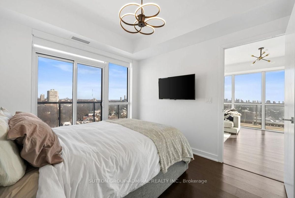 1105-501 St. Clair Avenue 1105-501 St. Clair Avenue Toronto C02