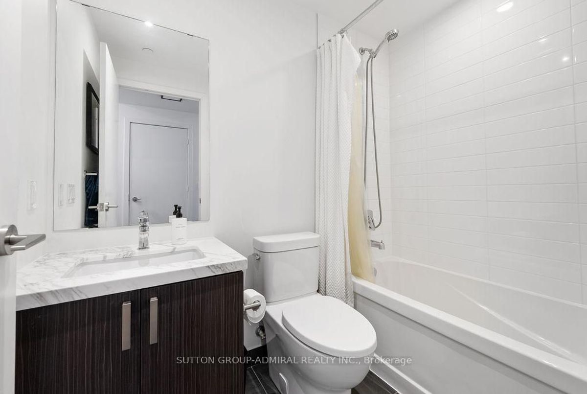1105-501 St. Clair Avenue 1105-501 St. Clair Avenue Toronto C02