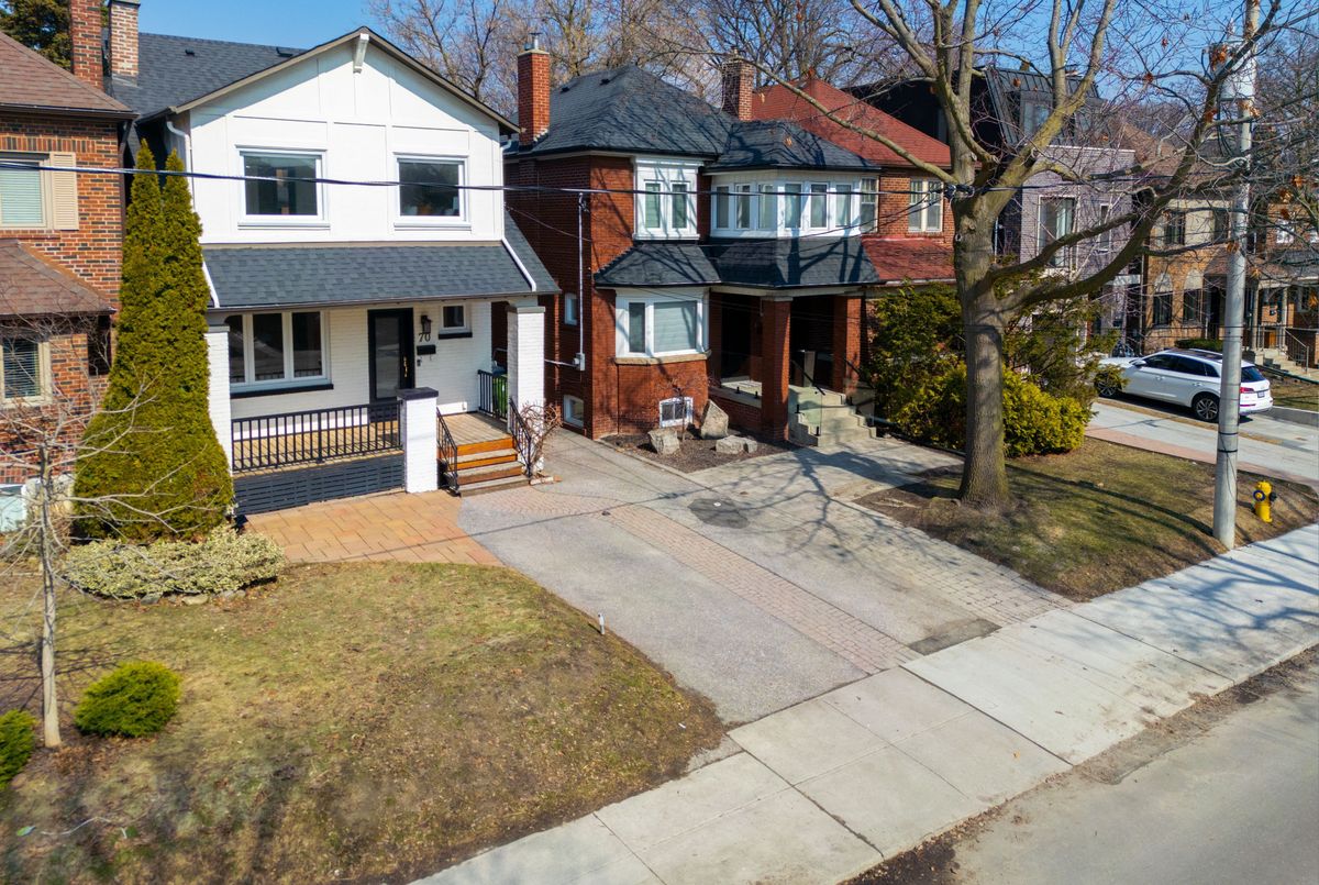70 Cranbrooke Avenue 70 Cranbrooke Avenue Toronto C04