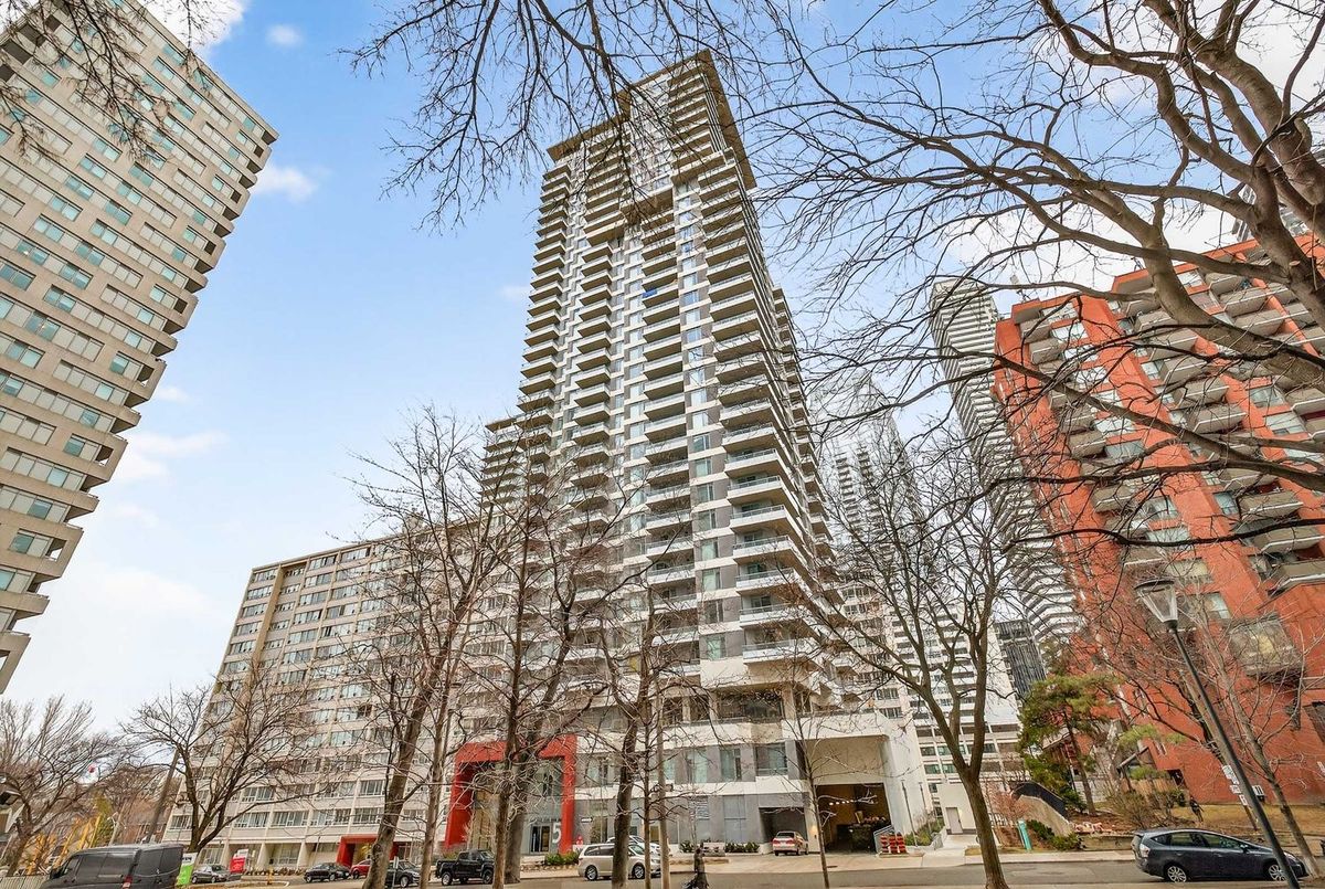 1217-50 Dunfield Avenue 1217-50 Dunfield Avenue Toronto C10