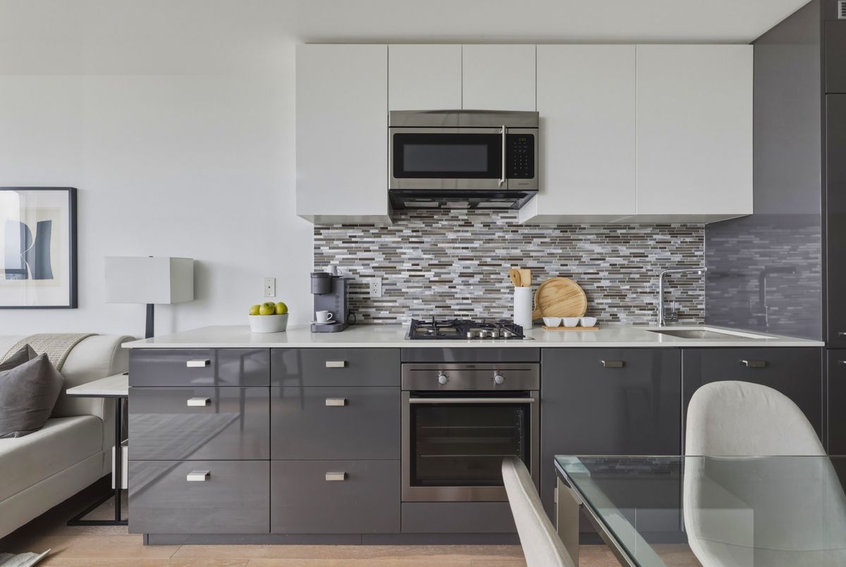 707-835 St Clair Avenue W 707-835 St Clair Avenue W Toronto C02